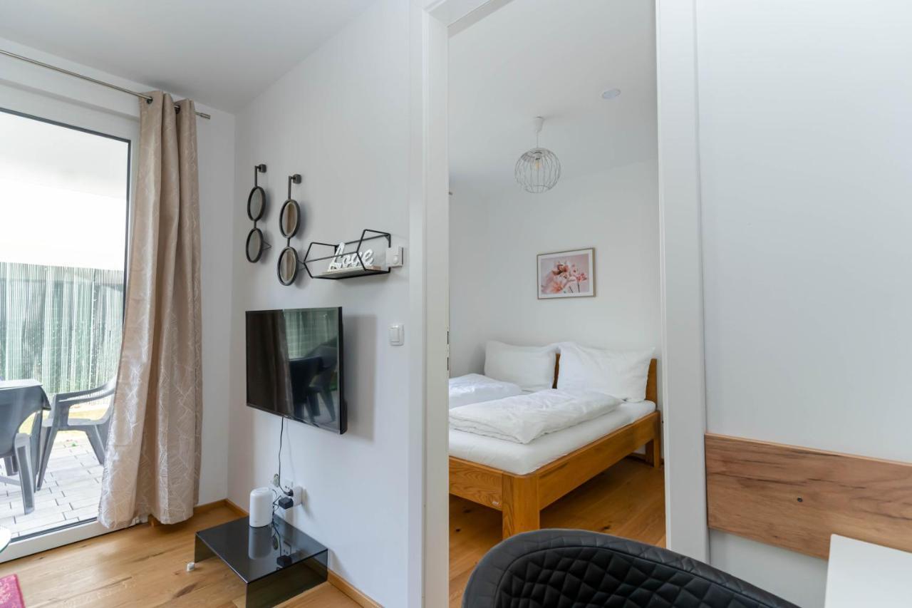 Modern Apartment With Tiny Garden Near City Center Βιέννη Εξωτερικό φωτογραφία