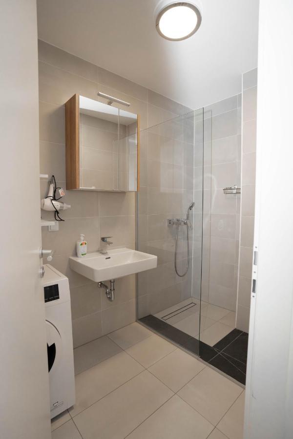 Modern Apartment With Tiny Garden Near City Center Βιέννη Εξωτερικό φωτογραφία